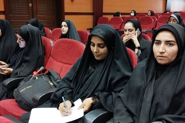 دوره ارتباط موثر با نوجوانان در ناحیه ۲ بهارستان