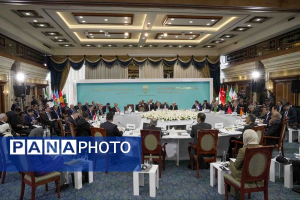 بیست و هشتمین نشست شورای وزیران اکو در مشهد (۲)