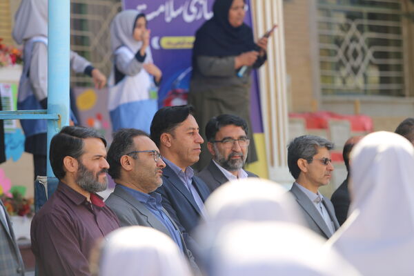 زنگ سلامت در مدارس استان چهارمحال و بختیاری نواخته شد