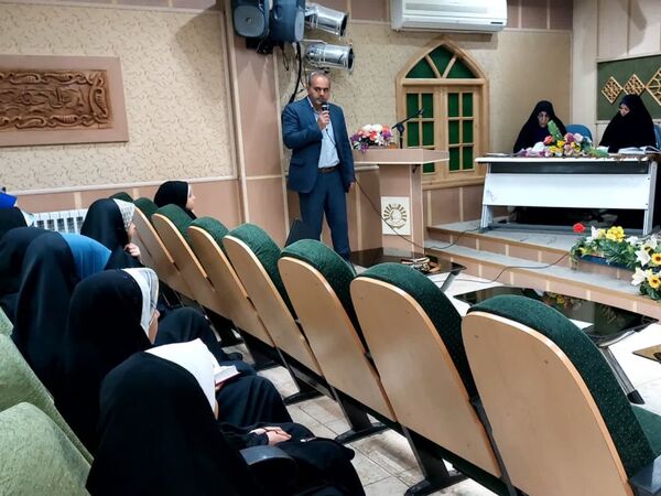 جشنواره ستارگان قرآنی در امامزاده سیدجعفر محمد یزد