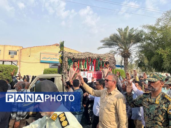 تشییع شهید مدافع امنیت در بندرعباس