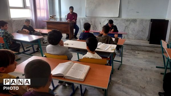 حضور ۵۰۰ دانش‌آموز منتخب قرآنی در مسابقات قرآن و عترت منطقه‌ای 