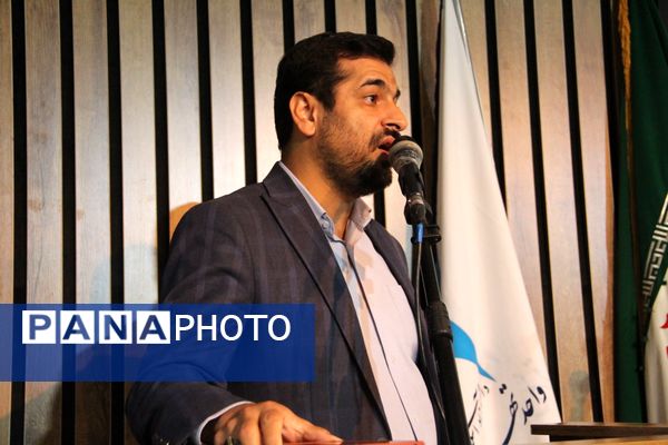 افتتاحیه پیش دبستانی های دوزبانه شهر قیامدشت