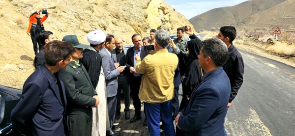 بازدید فرماندار از قطب گردشگری گناباد ، کاخک