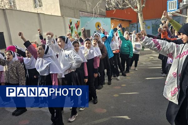 طنین زنگ انقلاب در مدارس شهرستان شهریار 
