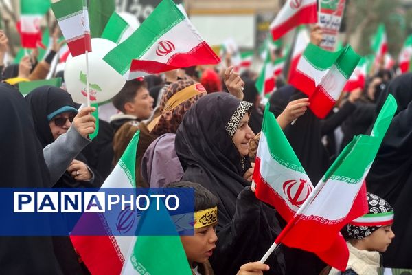 ۲۲ بهمن، میعادگاه حضور آگاهانه مردم قرچک در صحنه