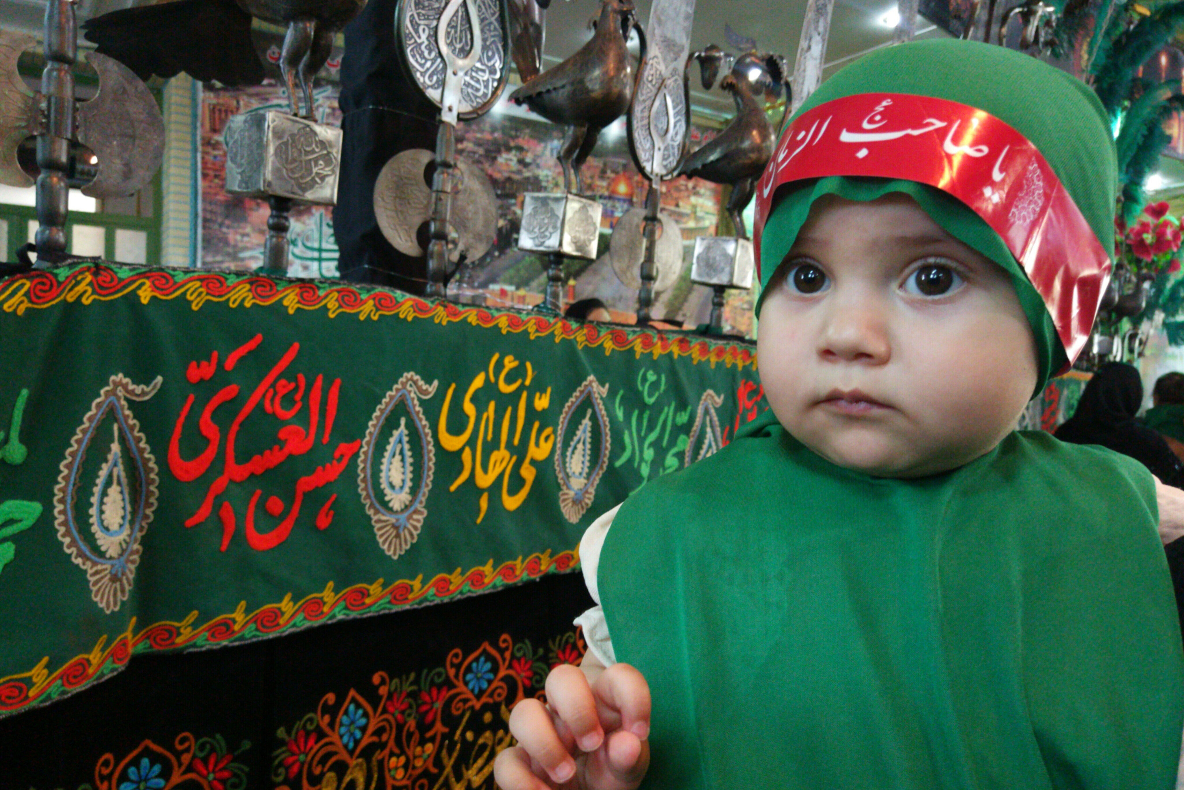 طنین لالایی مادران آباده در همایش شیرخوارگان حسینی