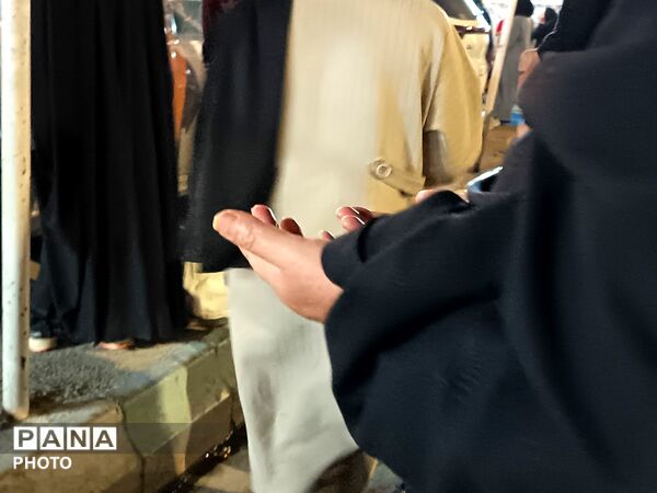 خروش ملت ایران در شب نود و پنجم حماسه میدان داری-١