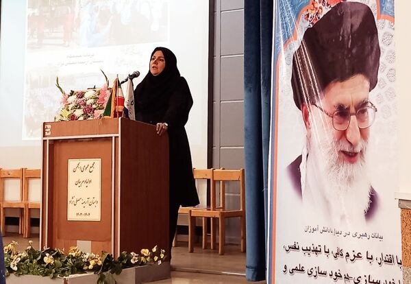 مجمع عمومی انتخابات انجمن اولیا و مربیان دبستان آرمینه مصلی‌نژاد