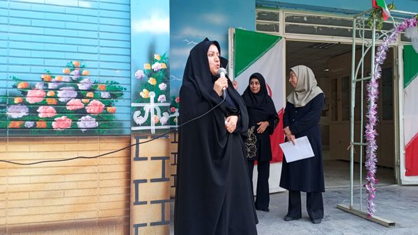 برگزاری جشن جوانه‌ها در آموزشگاه میرزا جعفر سروقد