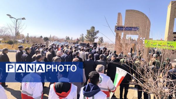 تجدید میثاق با شهدا در گناباد