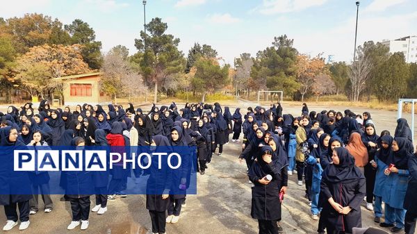 دومین روز اردوی «طرح تمشک» دختران استان البرز