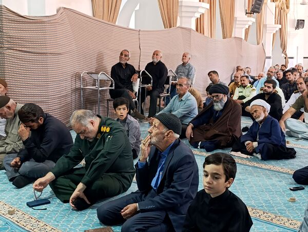 نماز عبادی سیاسی جمعه به امامت امام جمعه موقت شهرستان خلیل آباد