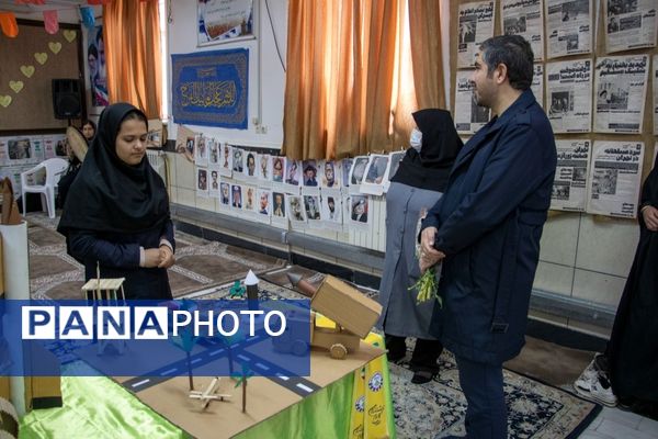 جشنواره دانش‌آموزی دور‌ریختنی‌ها توسط پیشتازان سازمان دانش‌آموزی محلات