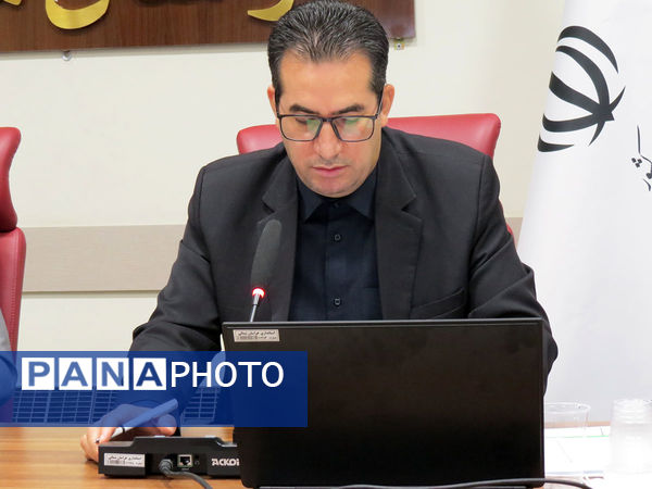 برگزاری شورای معاونان آموزش و پرورش با حضور استاندار 