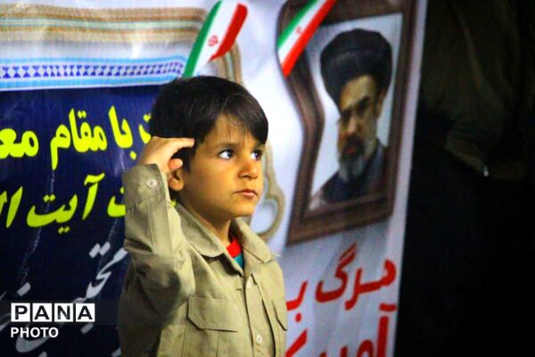 ساوجبلاغ صحنه نمایش اقتدار مردمی