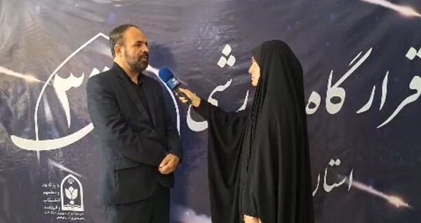 باید در تبیین ارزش‌های انقلاب اسلامی برای نسل جوان تلاش کرد