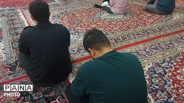 قرائت دعای عرفه در هیئت پیروان قرآن  نیشابور
