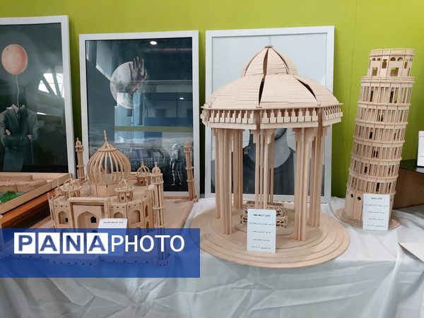 روز دوم نمایشگاه پژوهش و فناوری همزمان با هفته پژوهش در مشهد 