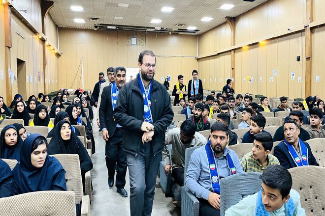 سیزدهمین دوره انتخابات شورای دانش آموزی استان کرمان با حضور قائم مقام سازمان دانش آموزی جمهوری اسلامی ایران