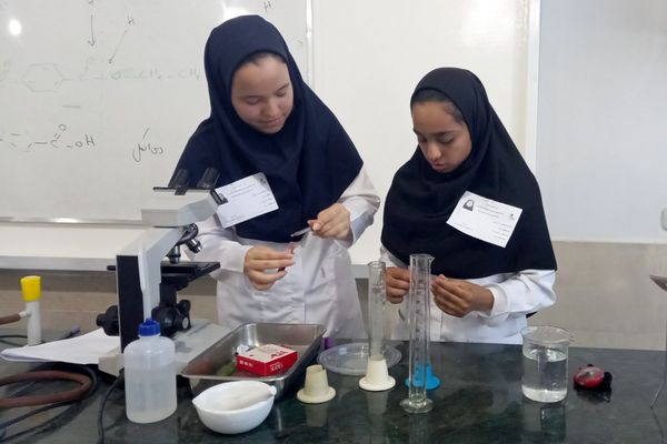 برگزاری مرحله استانی مسابقات علوم آزمایشگاهی ویژه دانش‌آموزان شهرستان‌های تهران