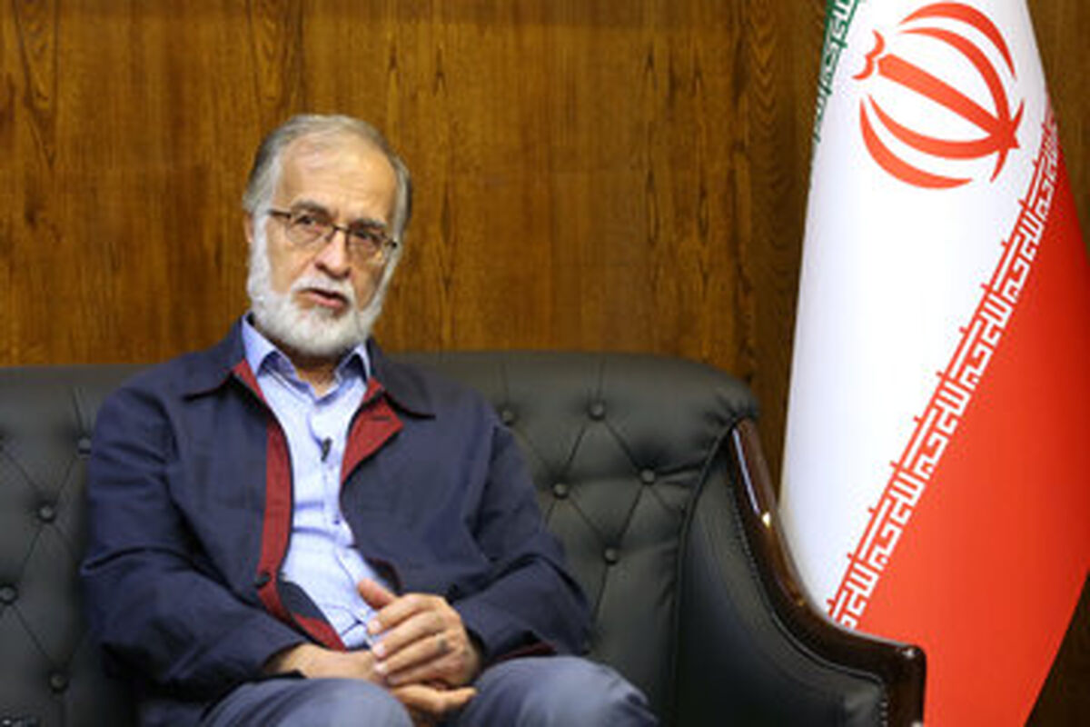 «دیپلماسی و دفاع»‌ مکمل یکدیگر ‌هستند‌/ جنگ 40 روزه ‌روح ‌اتحاد را در جامعه ایرانی زنده کرد