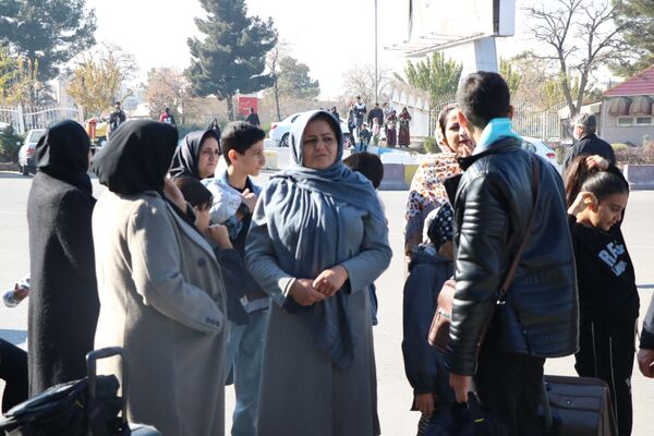 اعزام کاروان پسران عمره دانش‌آموزی از مشهد