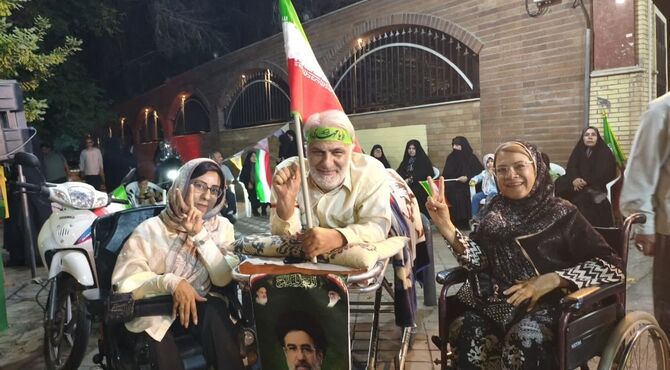 همراهی جانبازان در حمایت از ملت و رهبری