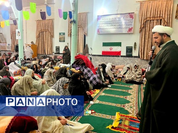 مراسم اعتکاف مادر دختری در مسجد صاحب الزمان آشخانه