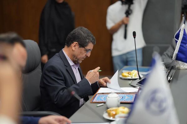 آیین بازگشایی سالن شورای دانشگاه فردوسی مشهد و امضای دو تفاهم‌نامه همکاری با شرکت‌های فناور