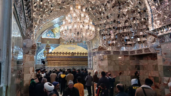 آیین جشن تکلیف دانش‌آموزان دبیرستان شهید غفاری قم