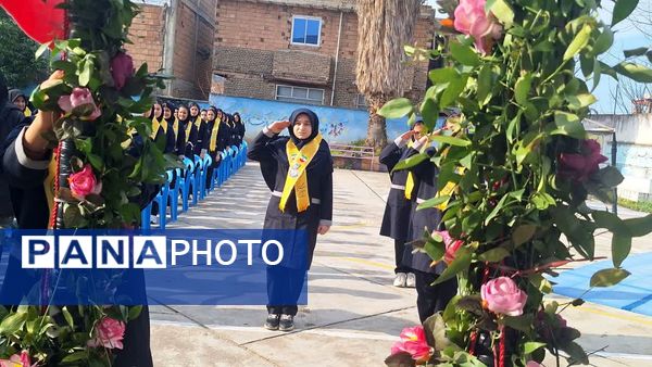 وطن یار در مدرسه شاهد ریحانه