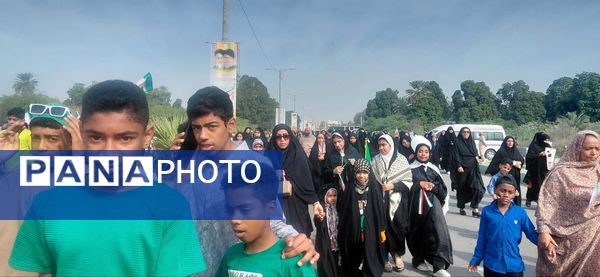 حضور پرشور مردم میناب در راهپیمایی ۲۲ بهمن