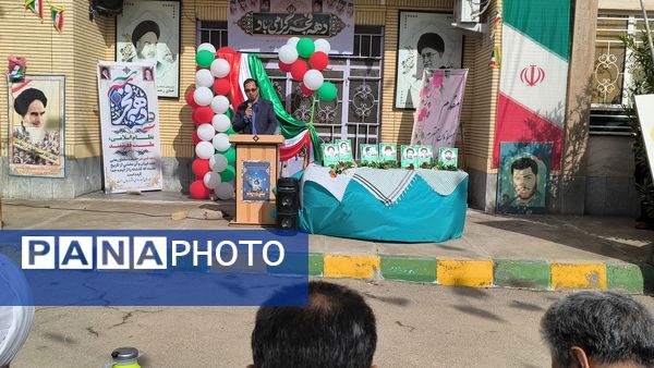 طنین گلبانگ انقلاب در دبیرستان شبانه روزی همای رحمت شهرستان سرخس