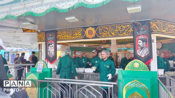 چایخانه حضرت رضا(ع)در قاب پانا 