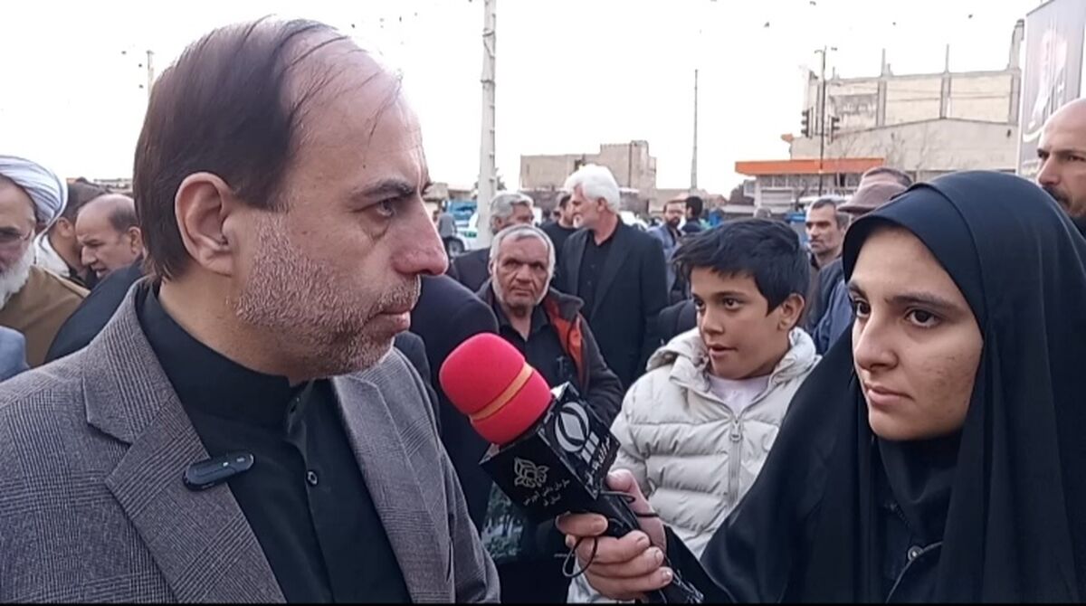 خون شهیدان باعث زنده‌ماندن راه حق و بیداری ملت‌ است