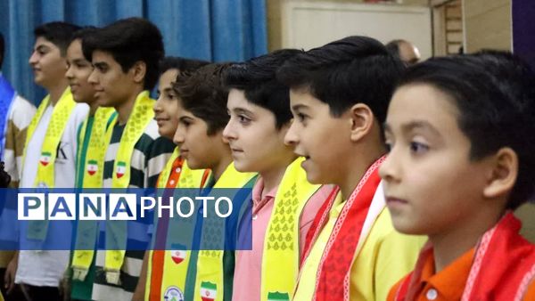 رونمایی از سرود سازمان دانش‌آموزی یزد با حضور نماینده ولی فقیه در یزد