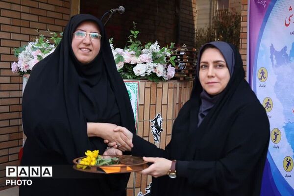 نمایش توانمندی‌های دانش‌آموزان در رشته‌های مختلف ورزشی و هنری قرچک در هفته تربیت‌بدنی
