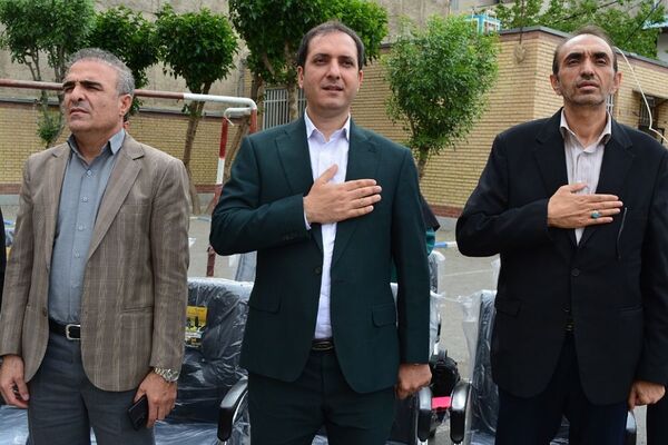 برگزاری مراسم هفته زمین پاک در بهارستان‌دو