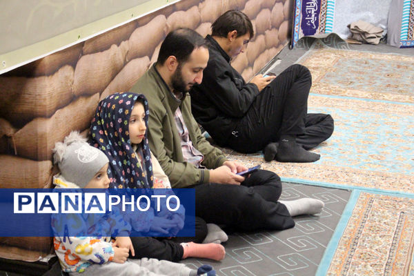 حال و هوای حضور نوجوانان در معراج الشهدای گمنام استان قم