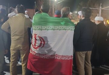 مردم انقلابی آشخانه در شب ششم شهادت رهبر انقلاب به عزاداری  پرداختند