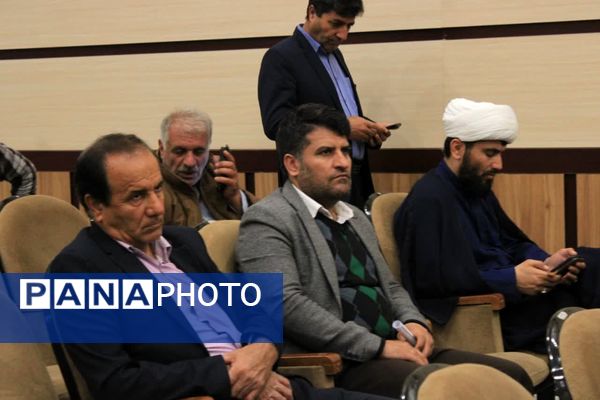 دوره توانمندسازی مربیان پیشتازان گچساران 