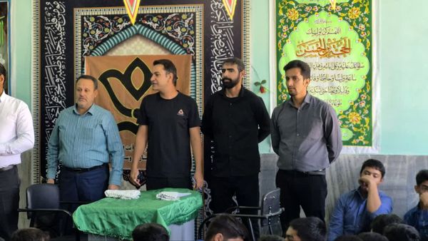 رقابت‌های هیجان‌انگیز مچ‌اندازی در دبیرستان شهید فلاحتی