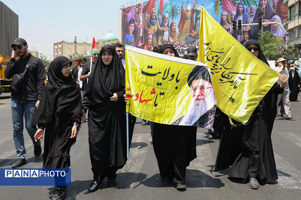 تجمع مردم تهران در محکومیت حمله رژیم صهیونیستی به ایران