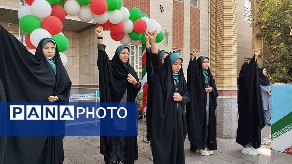 جشن شادمانی و آینده نگری در مدرسه ذبیح الله هوشیار ناحیه ۱ مشهد