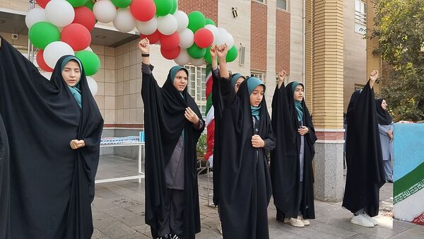 جشن شادمانی و آینده نگری در مدرسه ذبیح الله هوشیار ناحیه ۱ مشهد