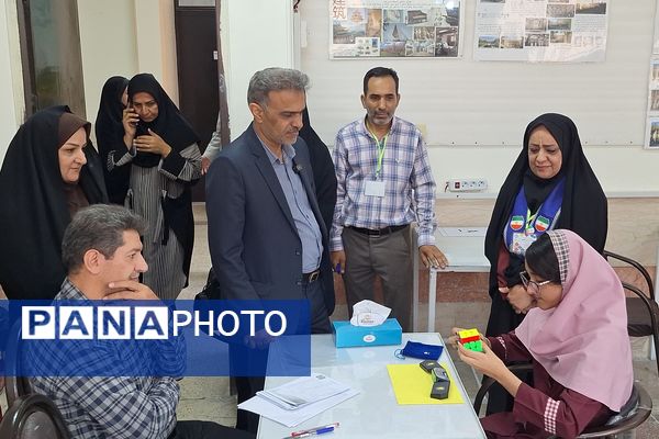 مسابقات بازی‌های فکری رویش دختران مرحله استانی در شیراز
