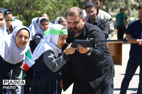 احداث باغ میوه به یاد شهید دانش‌آموز «ماکان نصیری»