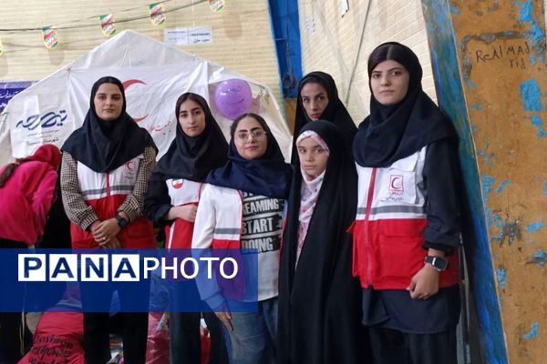 شور و شعف جشن نیمه‌شعبان در خانمیرزا