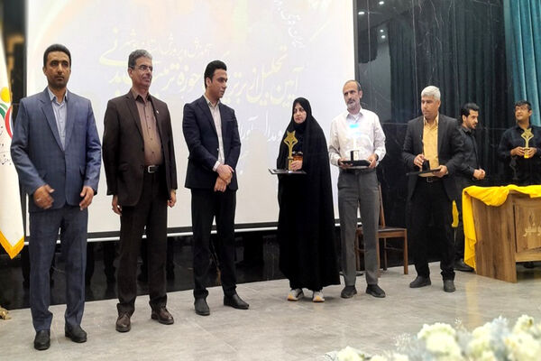 همایش تجلیل از برترین های حوزه تربیت بدنی و ورزش مدارس استان بوشهر (2)